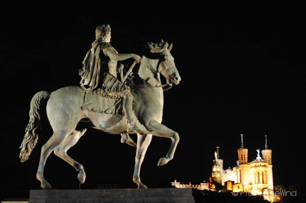 BELLECOUR SQUARE