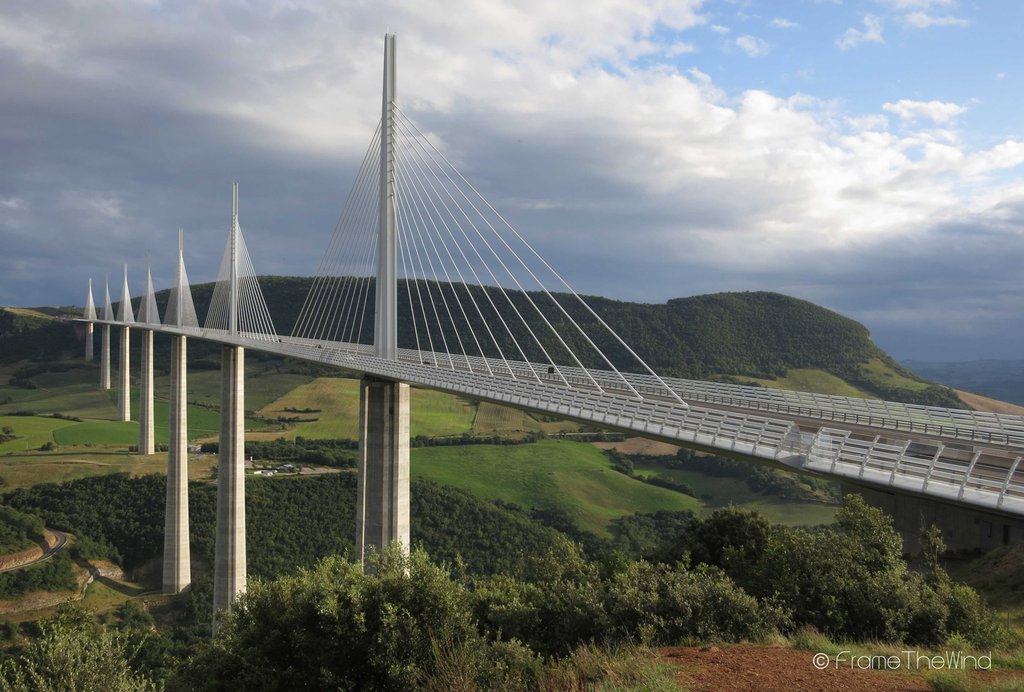 MILLAU VIADUCT